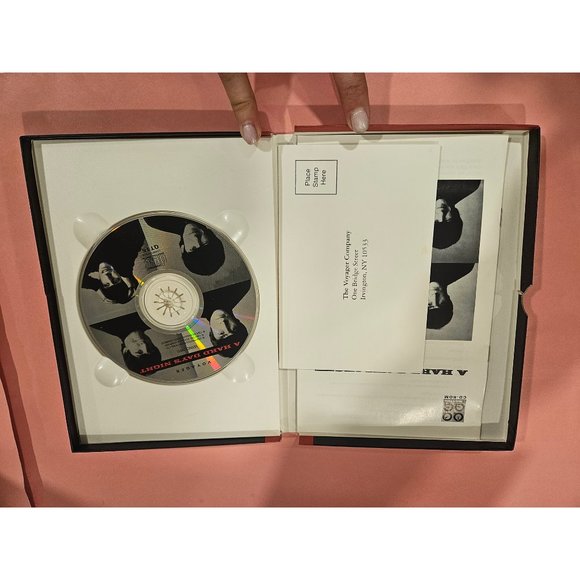 The Beatles A Hard Day's Night Voyager DVD collector set - Picture 4 of 5